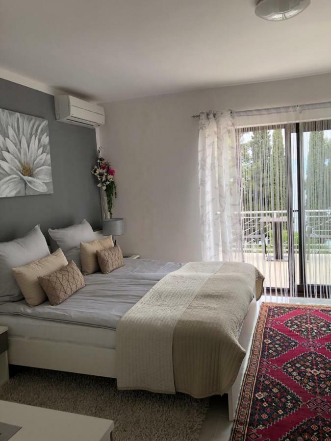 Villa Maja Njivice Ngoại thất bức ảnh